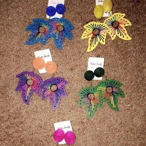 Woman earrings (Christmas gift ) 🎁